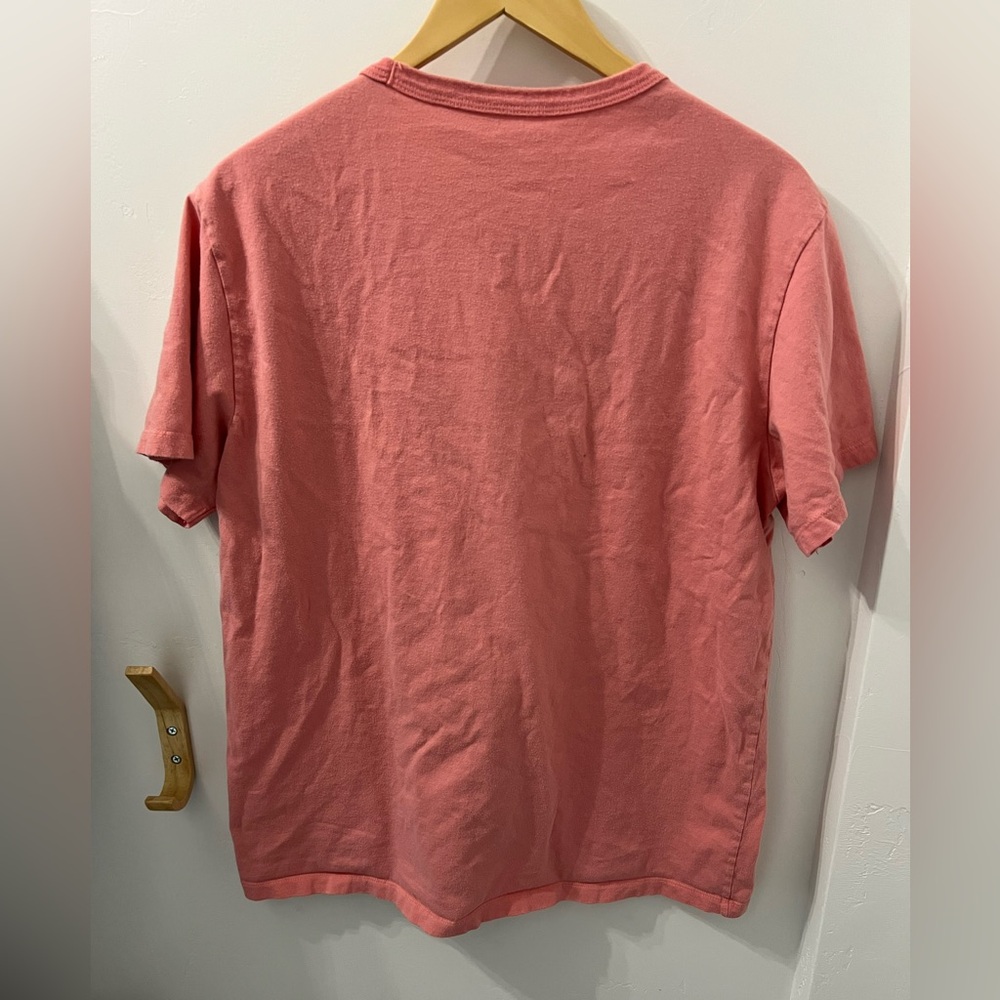 American Eagle Pink Basic Tee Standard Fit - Picture 4 of 4
